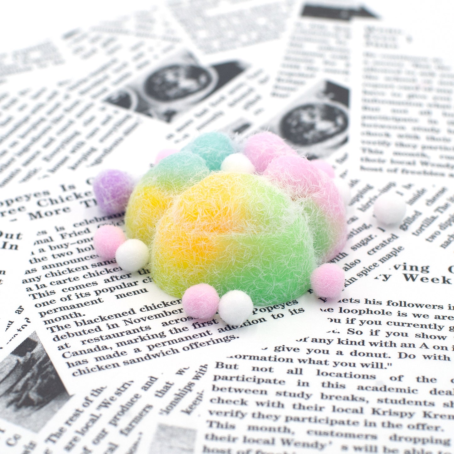 Taba Squishy - Flocked Rainbow Paw